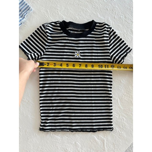 Bundle of 2 Striped Cropped Tee - Picture 10 of 10